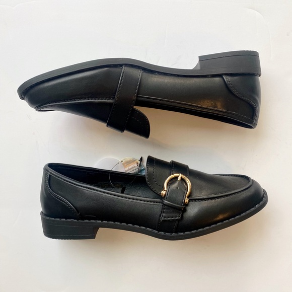 NIB (New in box) Black Flat Buckle Loafers - Picture 3 of 6